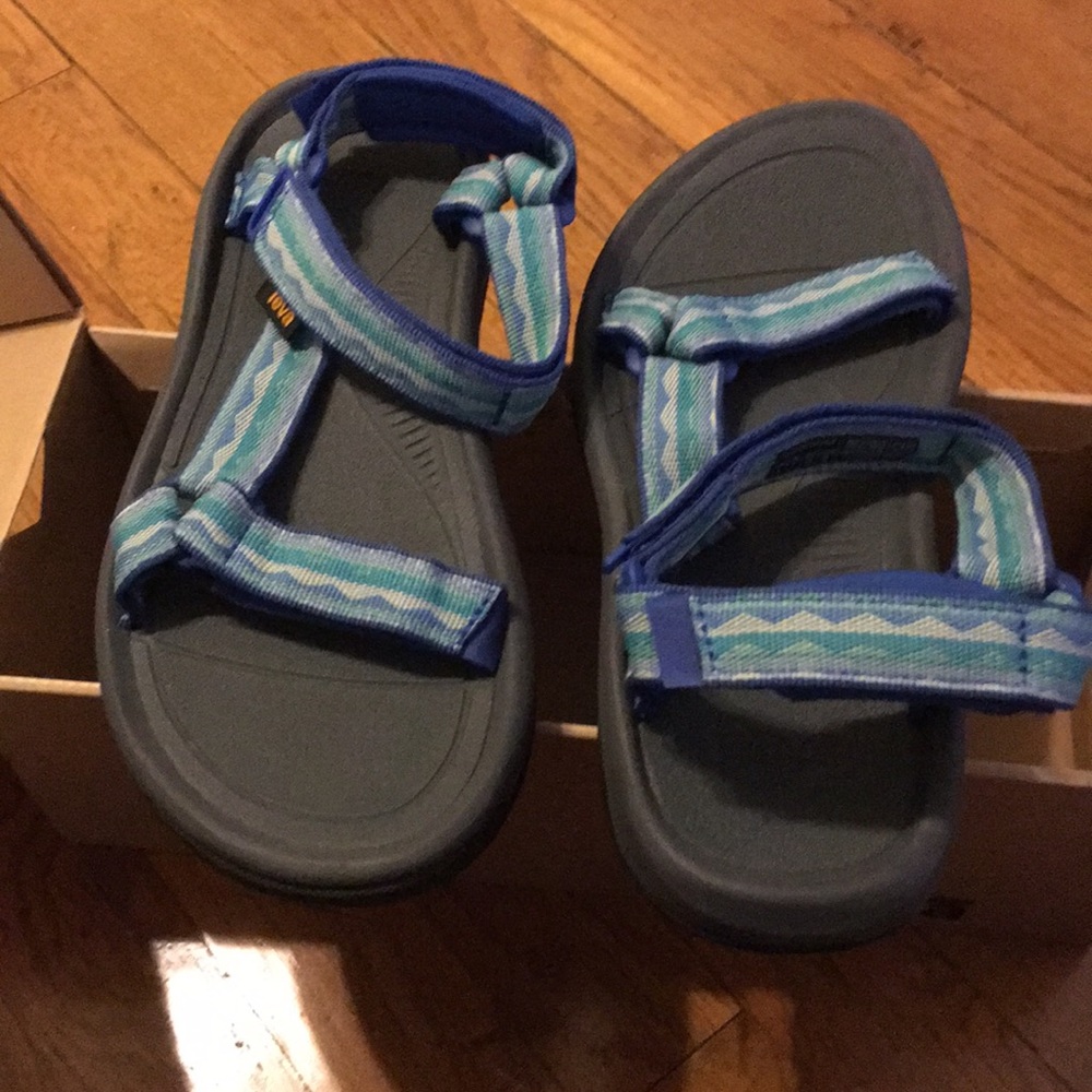 Brand new Teva sandals size 9